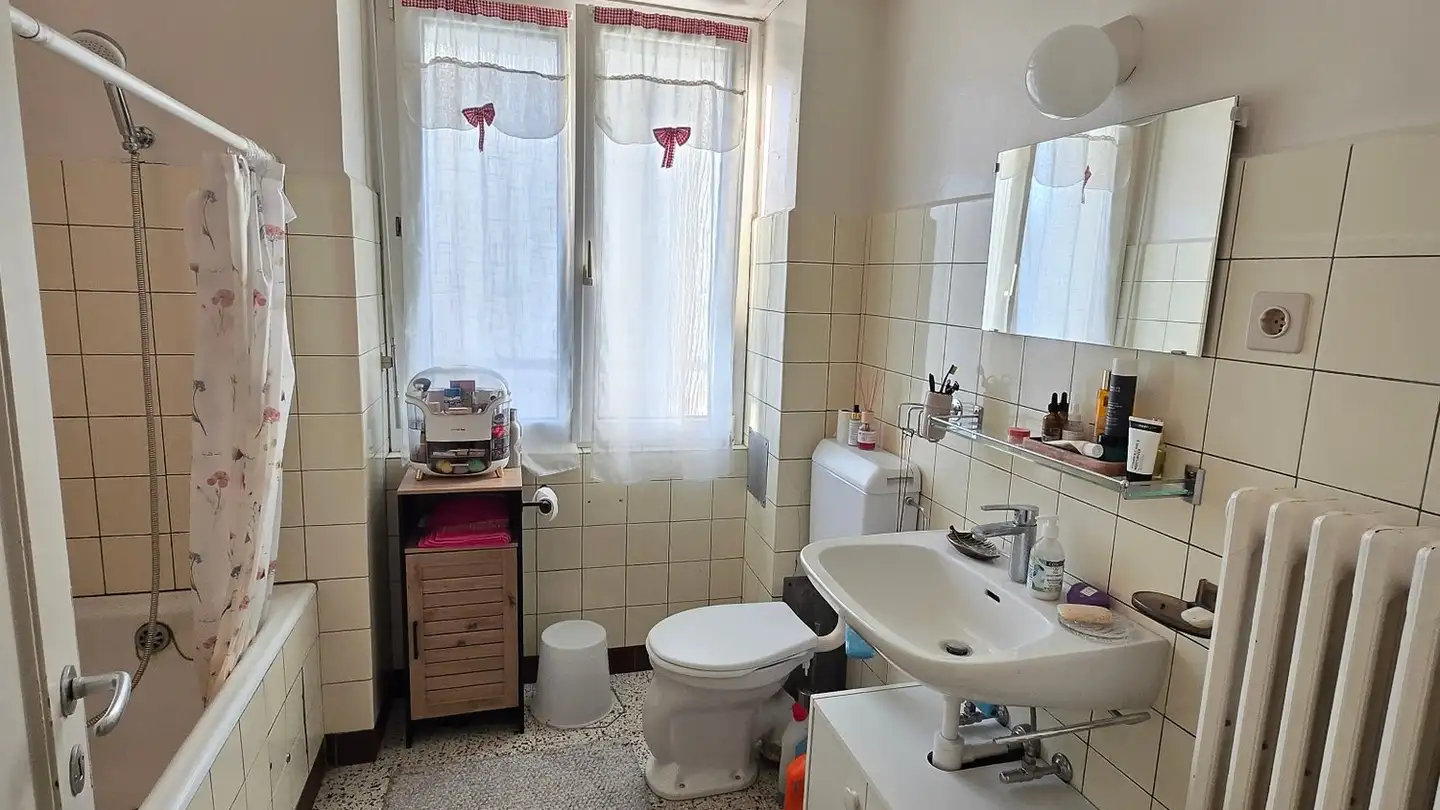 Apartment for rent - Rue Du Grenier, 2300 La Chaux-de-Fonds - Photo 4
