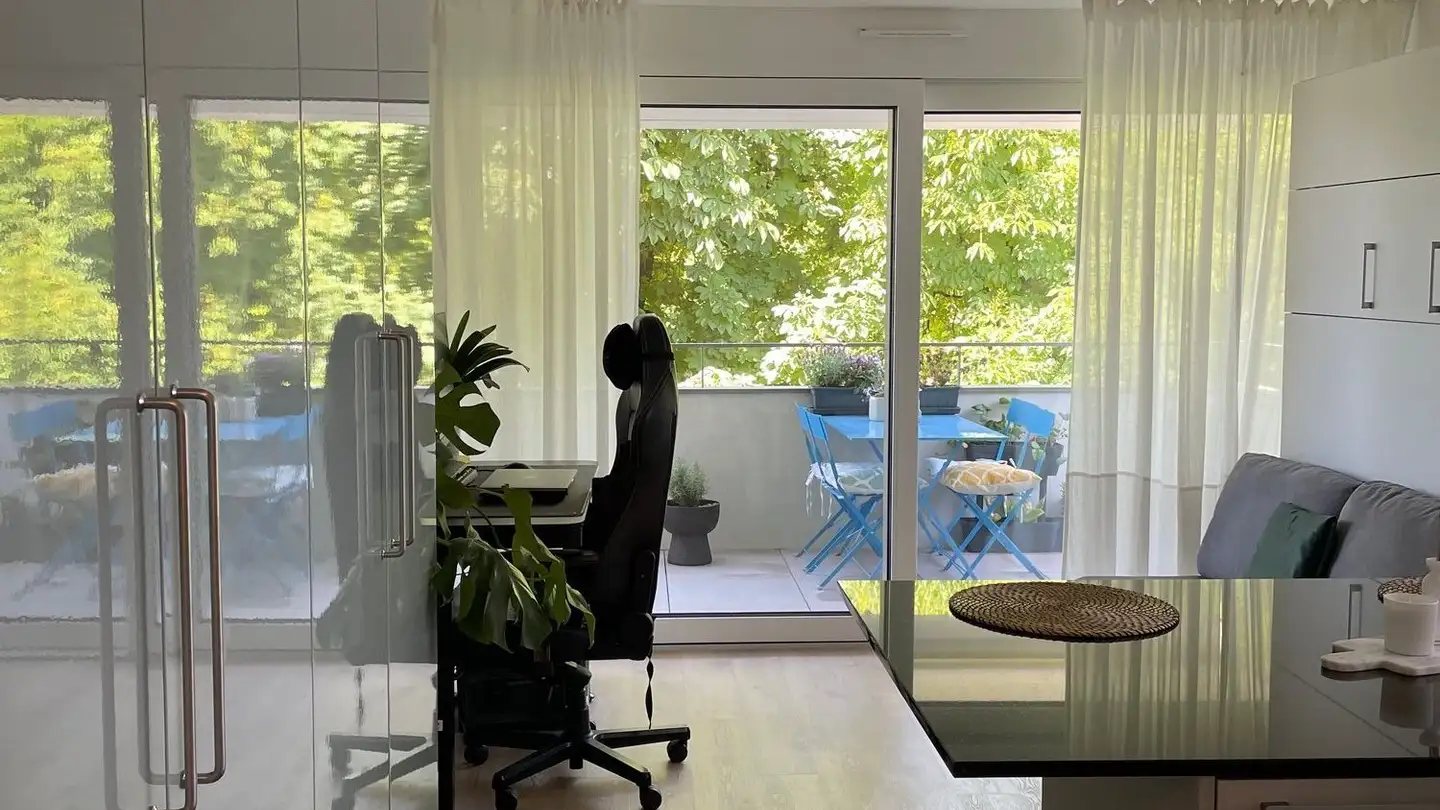 Studio à louer - Route Des Plaines-Du-Loup 78, 1018 Lausanne - Photo 2