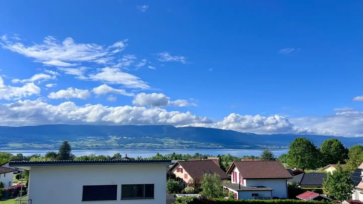 Single house for rent - 1473 Châtillon FR