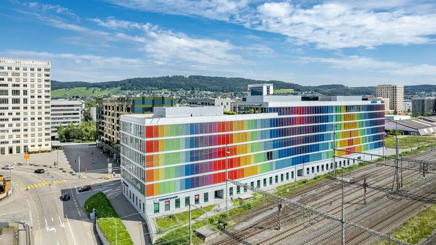 Commercial à louer - Wiesenstrasse 19, 8952 Schlieren