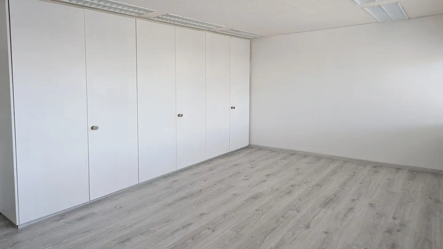 Spazio ufficio in affitto - Im Langacker 20, 5405 Dättwil AG - Foto 4