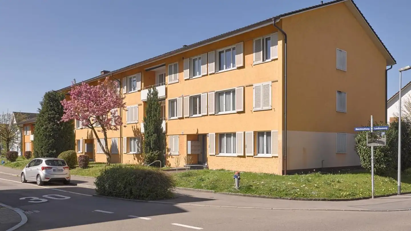 Single garage for rent - Bleichimattweg, 6300 Zug