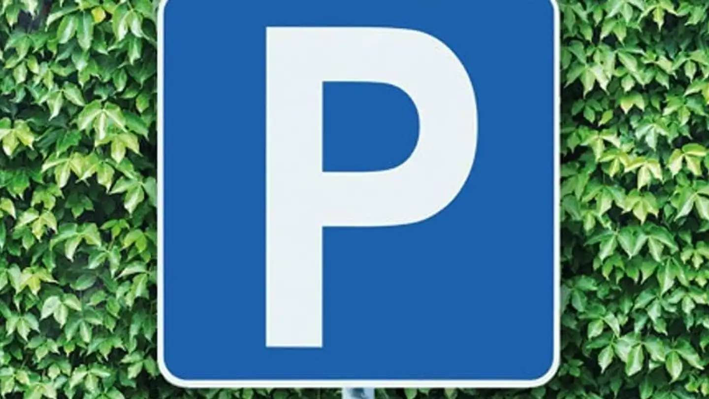 Tiefgaragenstellplatz mieten - Unter Sidhalden 3, 6010 Kriens