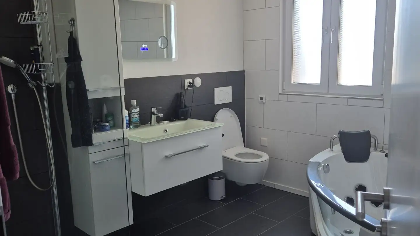 Single house for rent - Flurhofstrasse, 8572 Andhausen - Photo 3