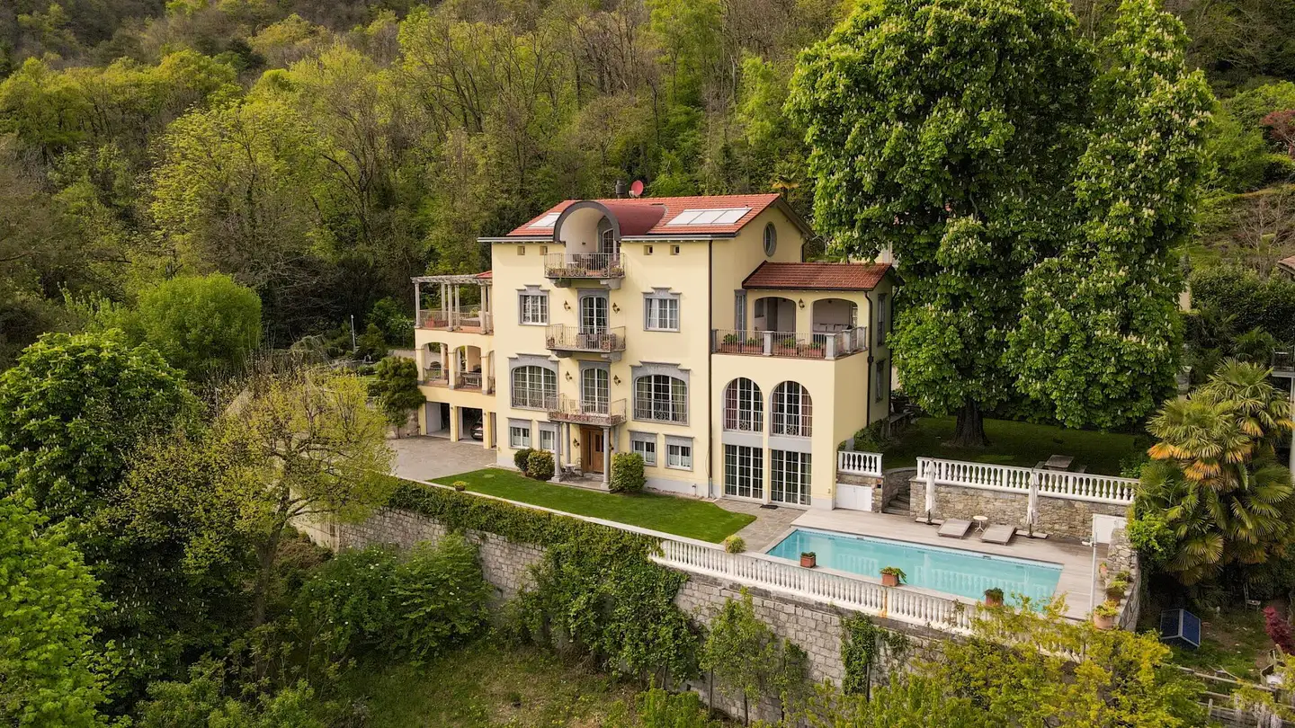 Villa in vendita - Via Eco, 6644 Orselina