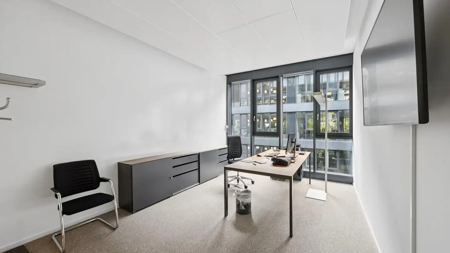 Spazio ufficio in affitto - Via Dal Güglia 5, 7513 Silvaplana - Foto 3