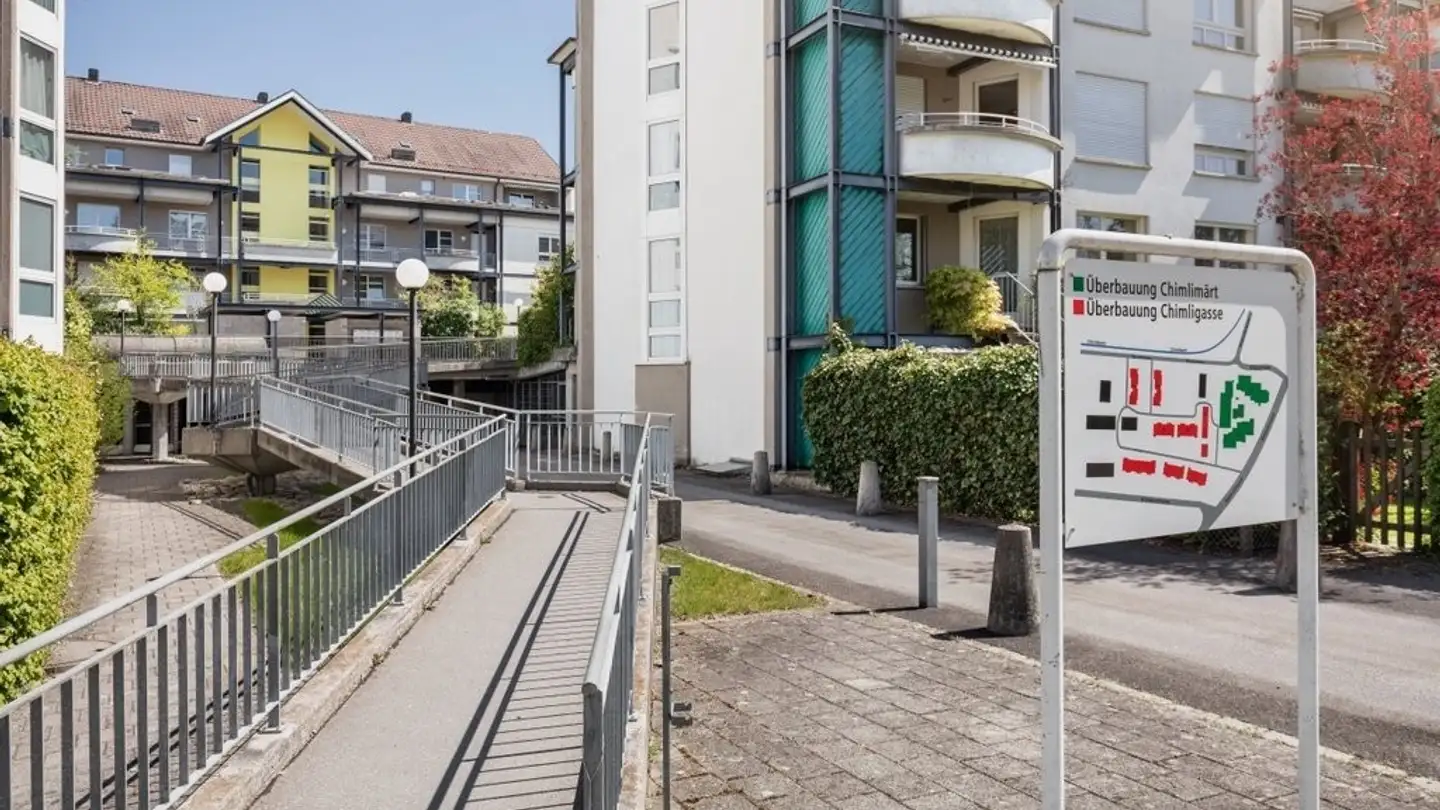 Tiefgaragenstellplatz mieten - Chimligasse, 8603 Schwerzenbach