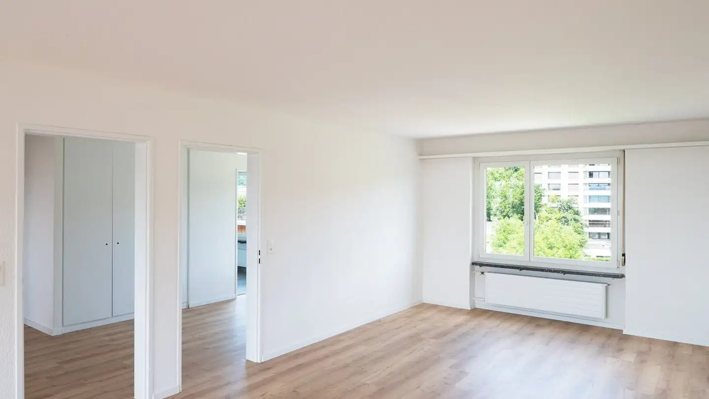 Wohnung mieten - Trichtenhausenstrasse 130, 8053 Zürich - Foto 2