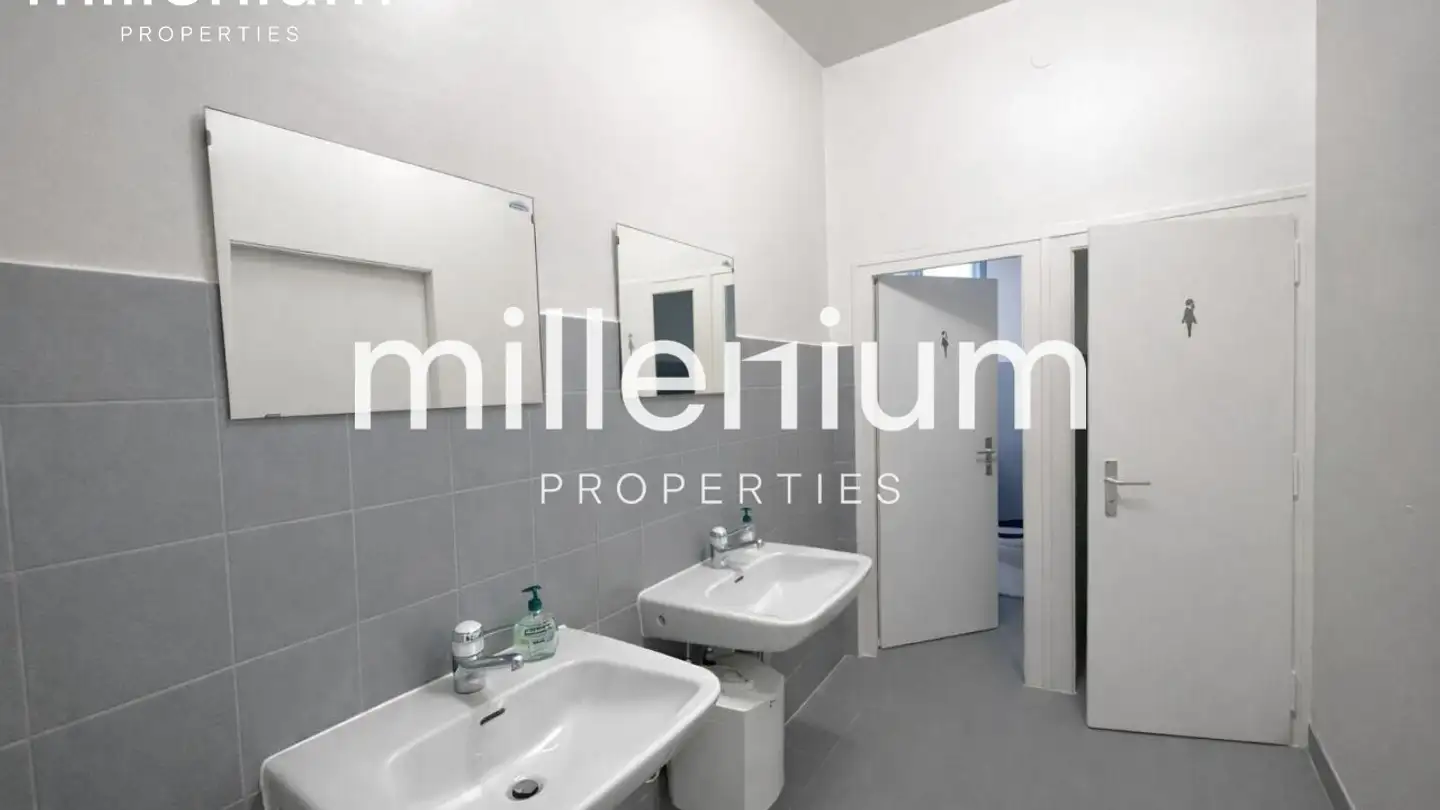 Commercial à louer - 1204 Genève - Photo 2