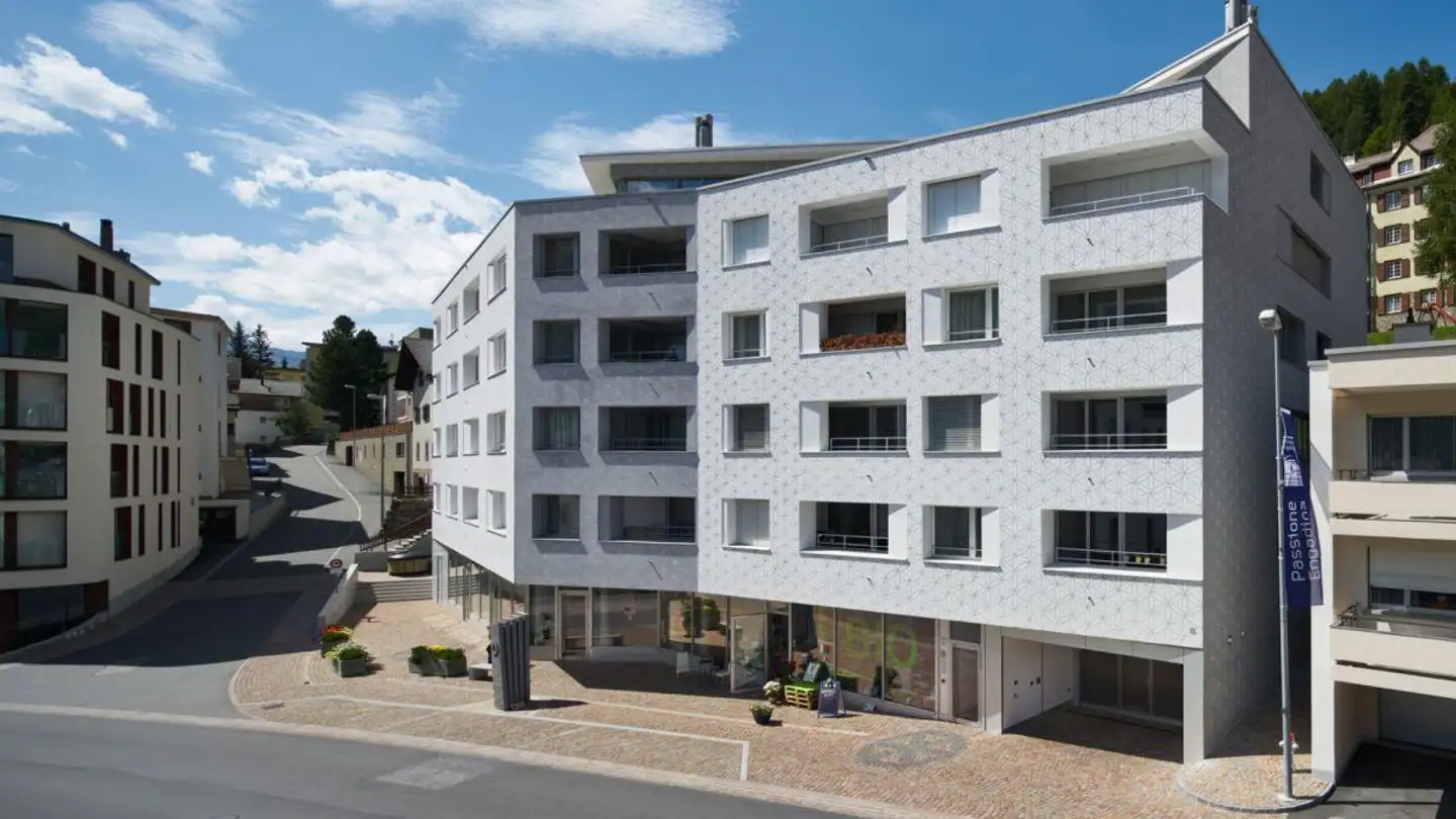 Office space for rent - Via Dal Bagn 15, 7500 St. Moritz