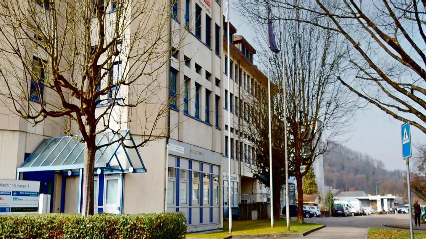 Commercial à louer - Schlachthofstrasse 1, 8406 Winterthur