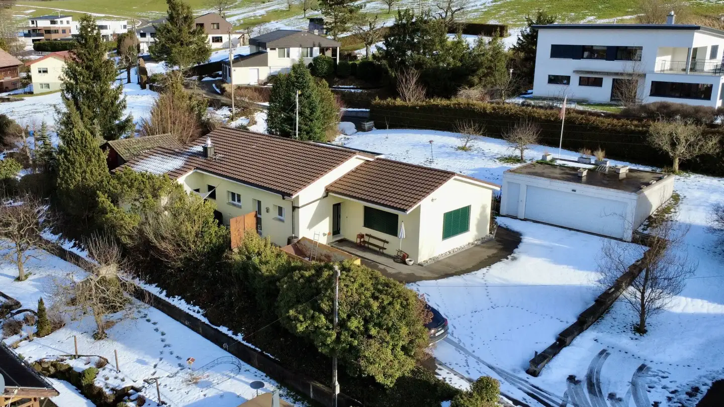 Single house for sale - 4233 Meltingen