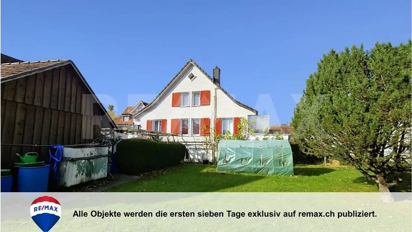 Immeuble résidentiel à vendre - Hölderlinweg 4, 9213 Hauptwil