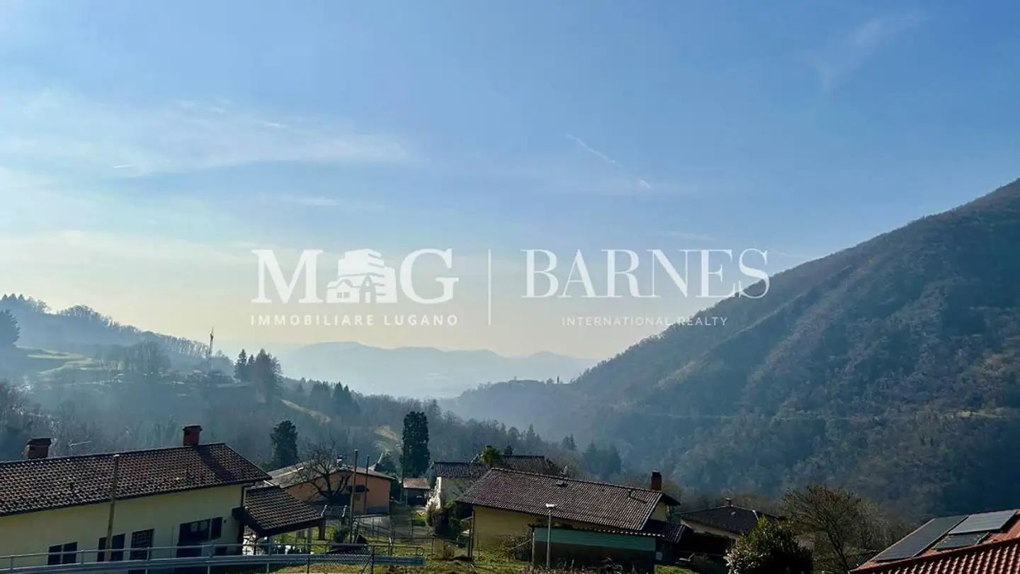 Constructible plot for sale - 6835 Morbio Superiore