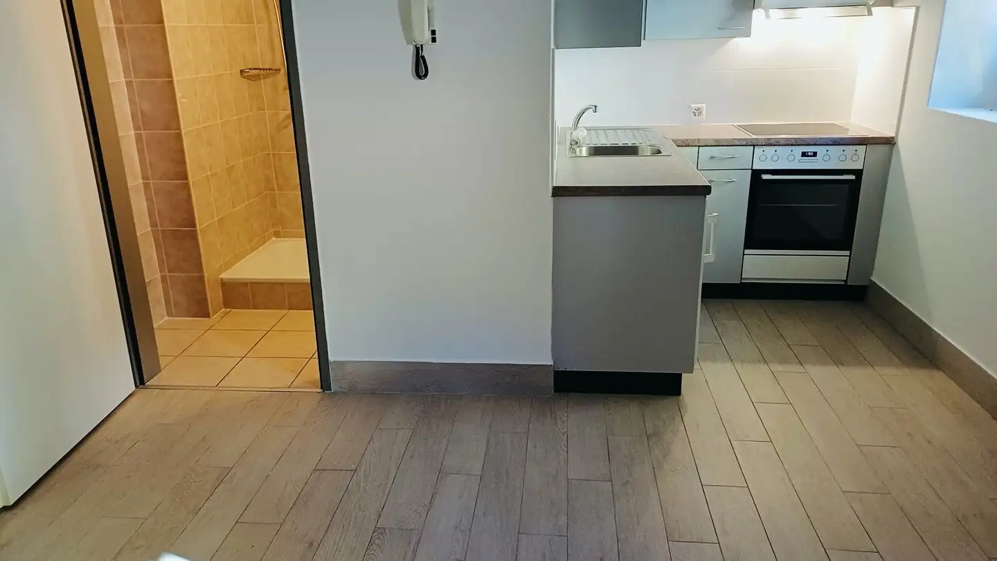 Apartment for rent - 6938 Vezio