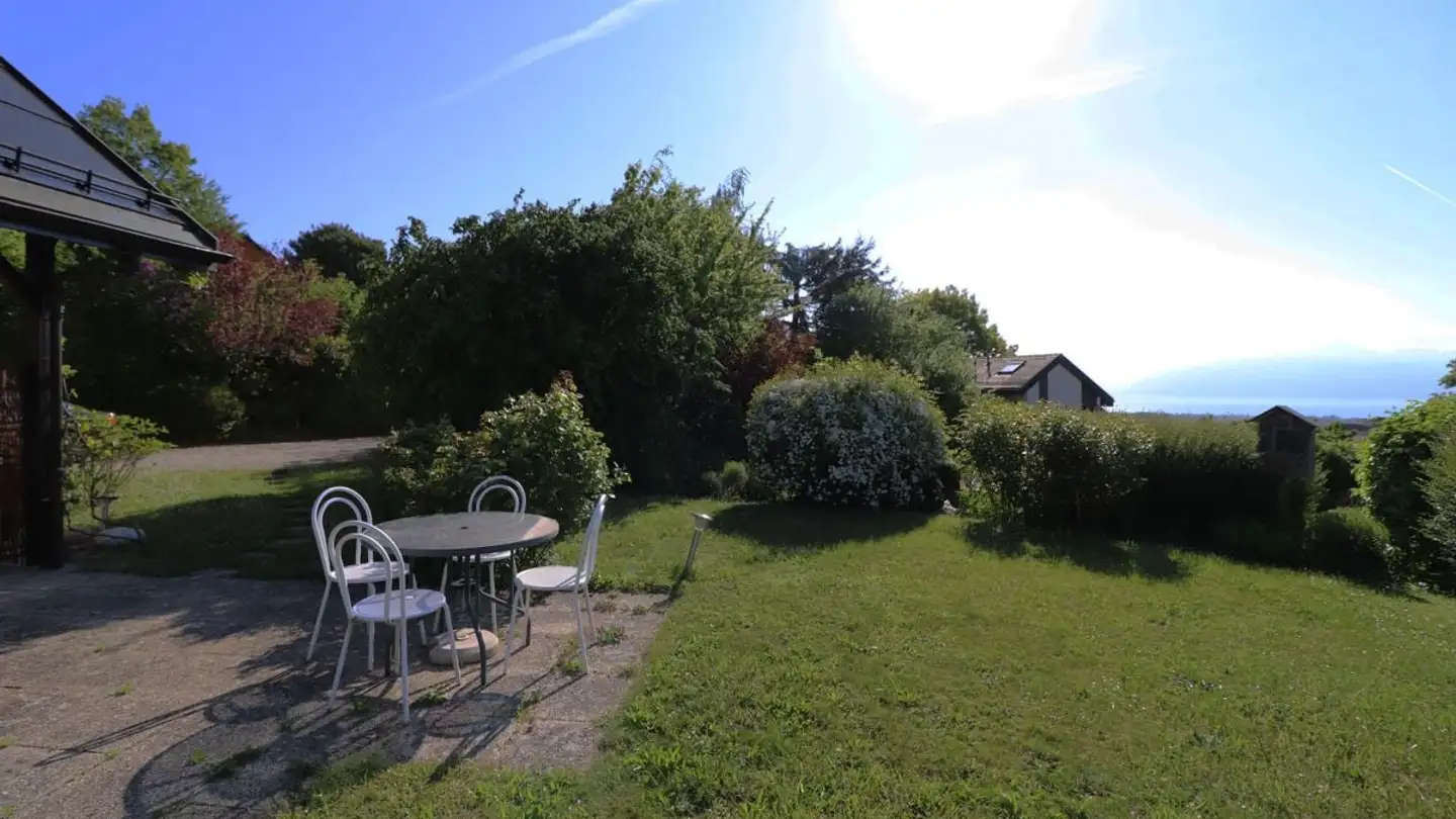 Single house for sale - 1169 Yens