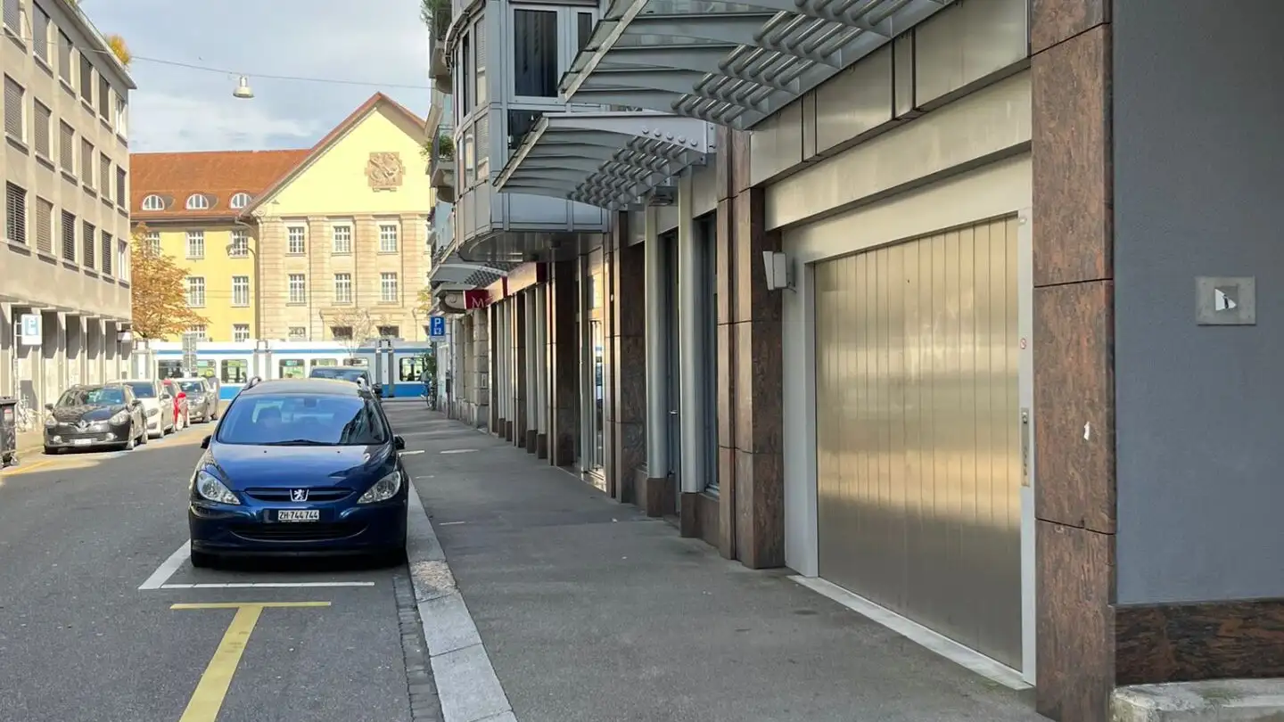 Outdoor parking space for rent - Wyssgasse 6, 8004 Zürich - Photo 2