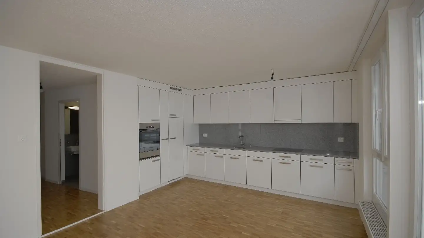 Wohnung mieten - Wihaldenstrasse 3, 8340 Hinwil - Foto 2