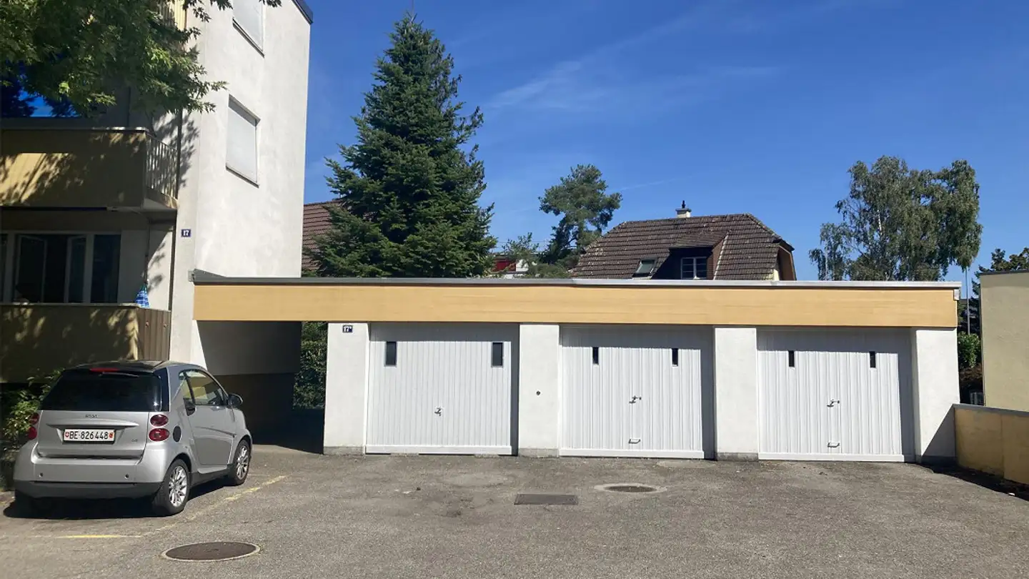 Garage individuel à louer - Chemin Emile-Ganguillet / Emile-Ganguillet-Weg 17, 2503 Biel/Bienne