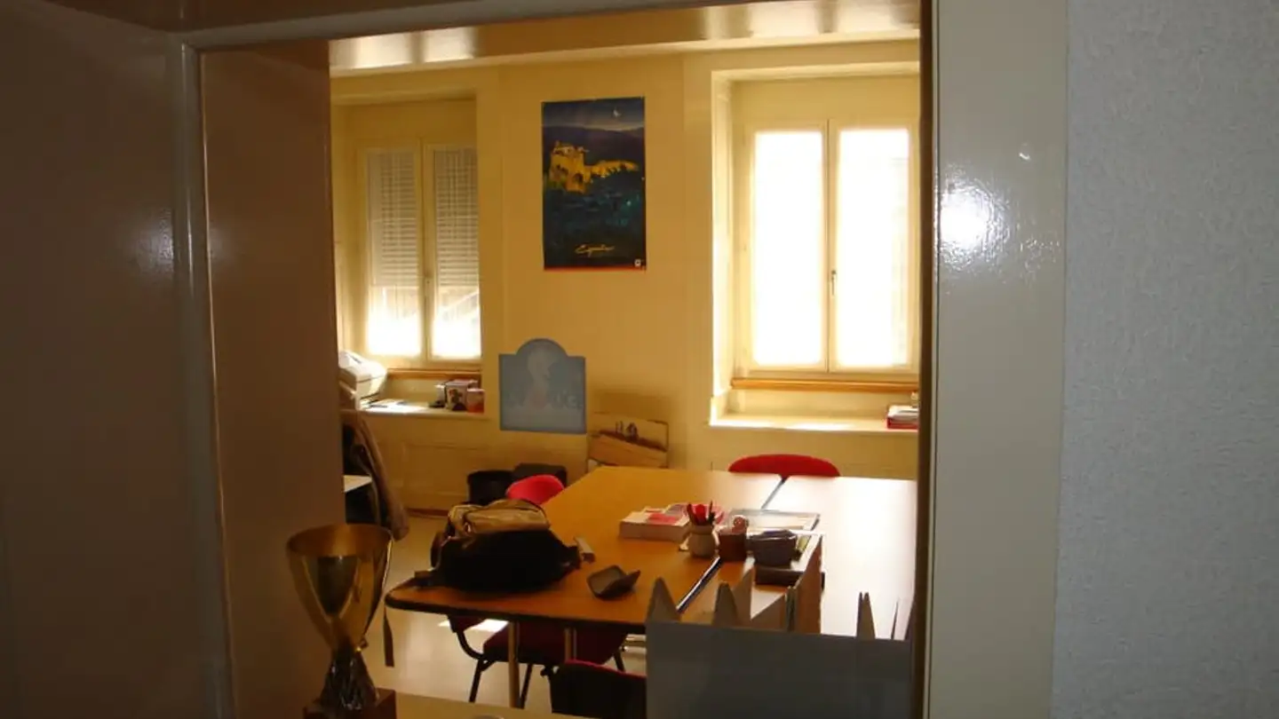 Commercial à louer - Rue De La Serre 3, 2000 Neuchâtel