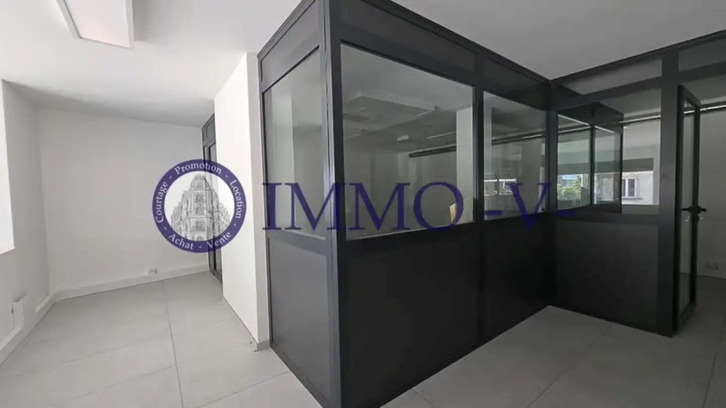 Commercial for rent - Rue De La Gare 4, 2206 Les Geneveys-sur-Coffrane - Photo 4