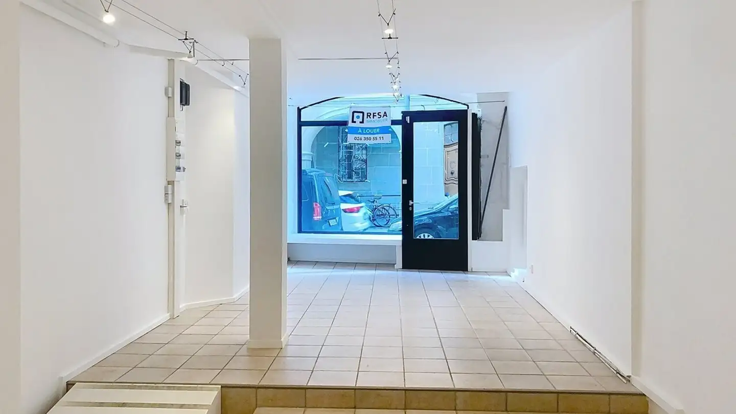 Magasin à louer - Grand-Rue, 1700 Fribourg