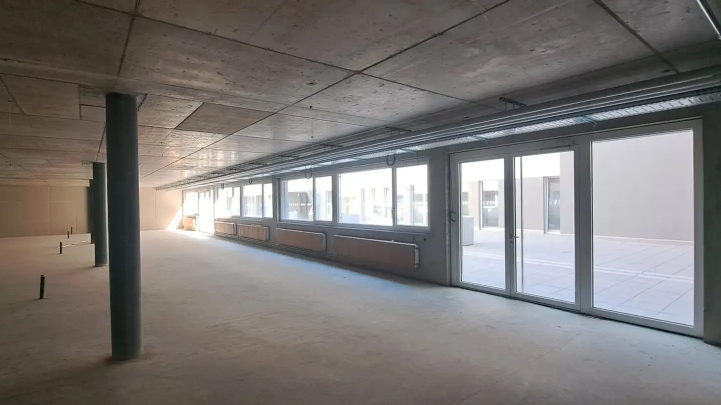 Industrial property for rent - Rue De Tivoli 24, 2000 Neuchâtel - Photo 4