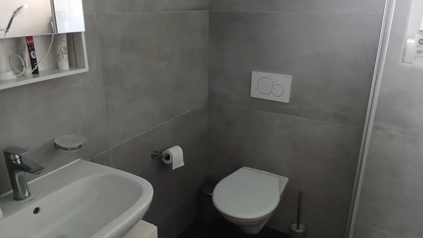 Single room for rent - 1450 Le Château-de-Ste-Croix - Photo 2