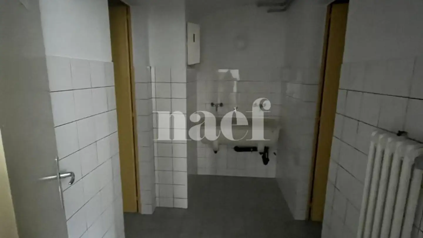 Workshop for rent - Rue Jaquet-Droz 12, 2300 La Chaux-de-Fonds