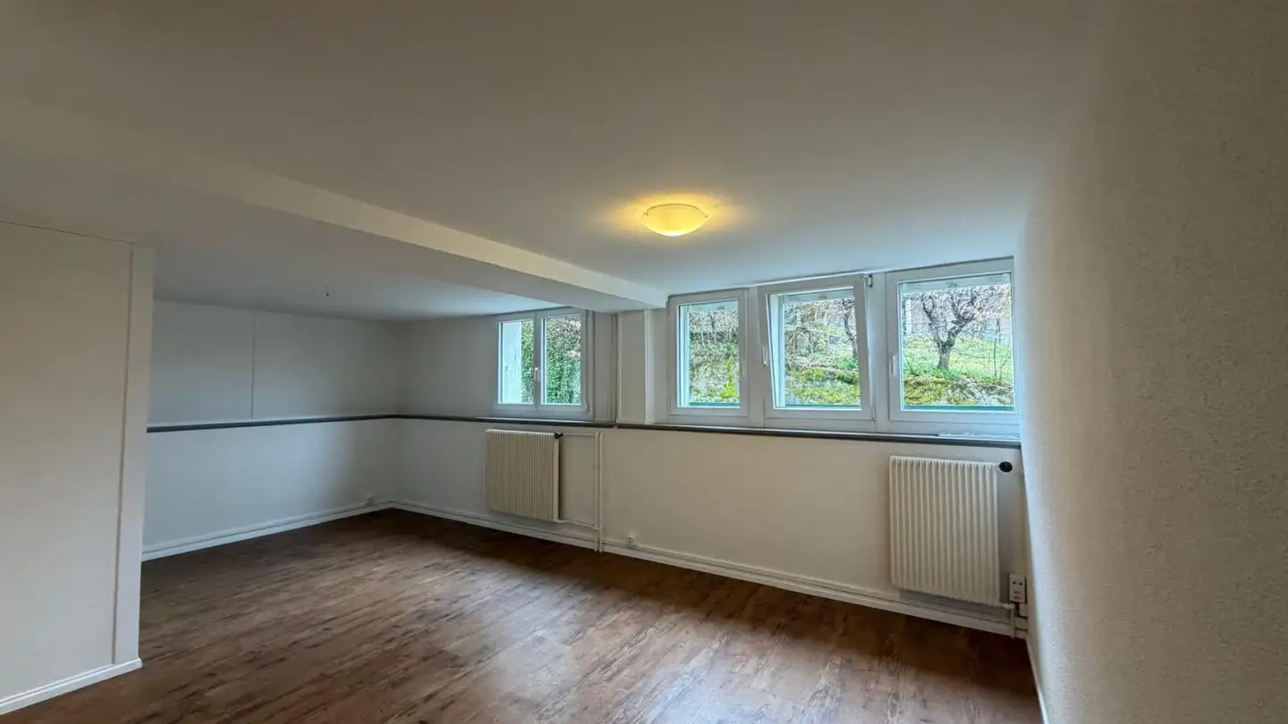 Studio mieten - Passage De La Charrière, 2610 St-Imier - Foto 4