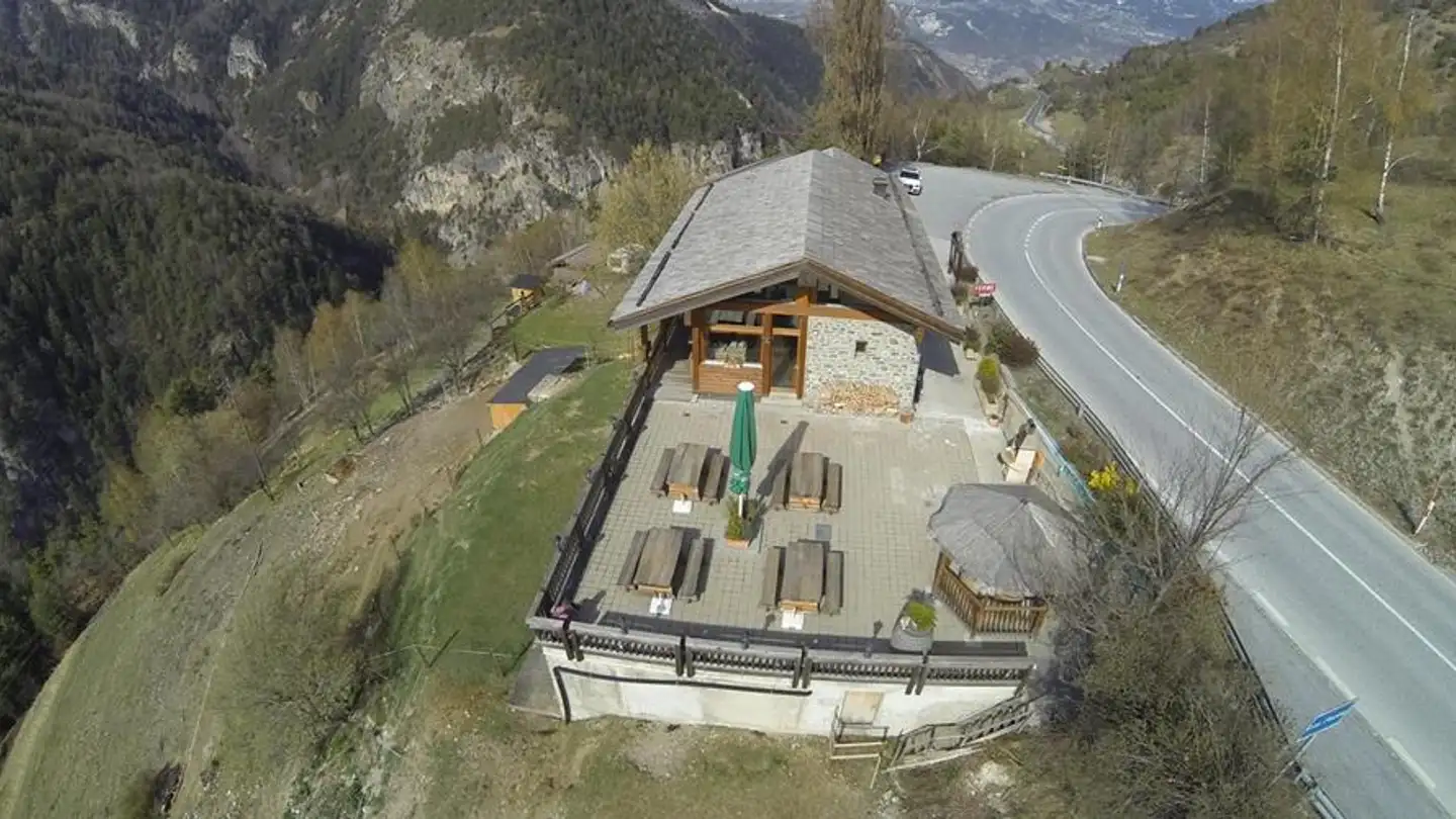 Restaurant for sale - Les Pontis, 3960 Niouc