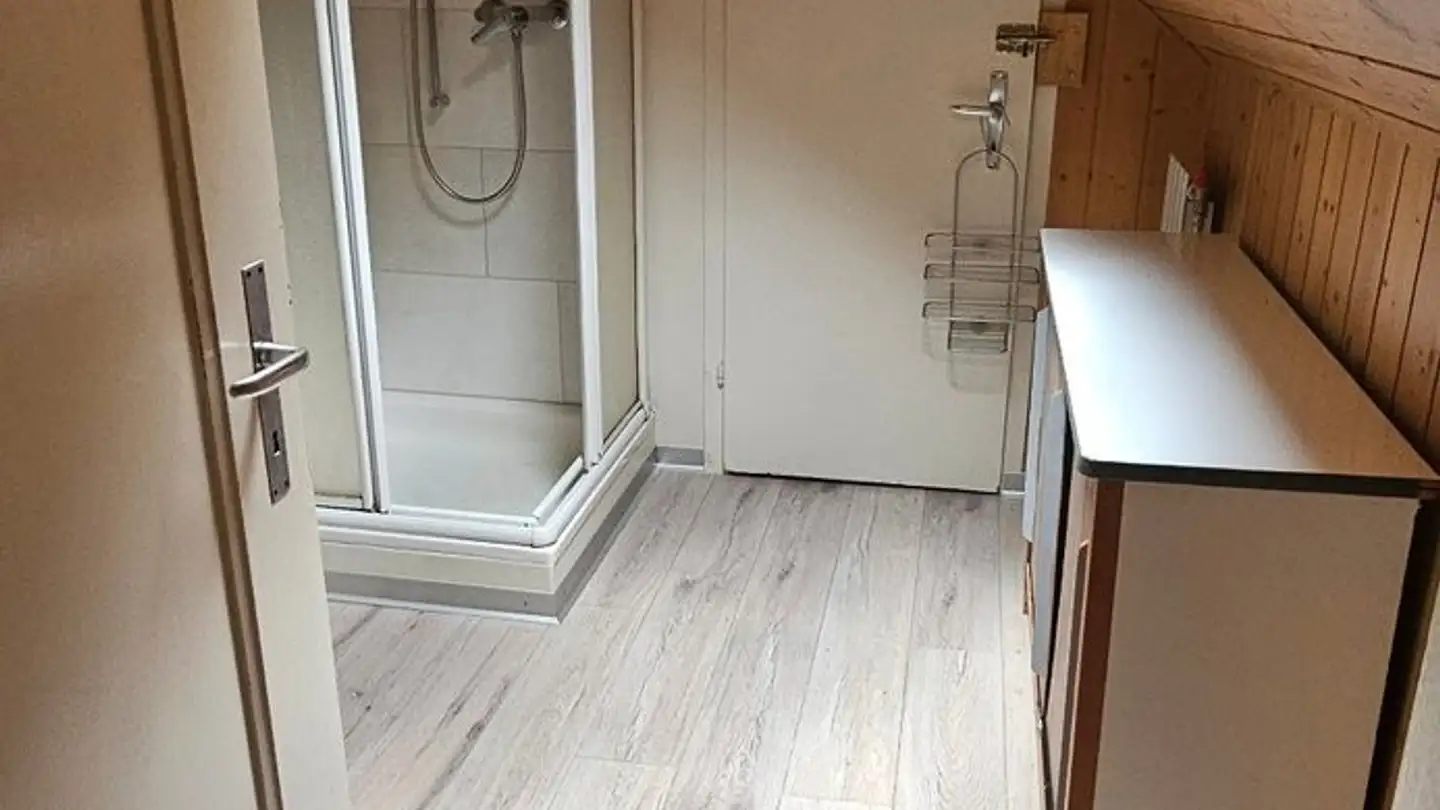 Apartment for rent - Schönbergstrasse 2, 3654 Gunten - Photo 3