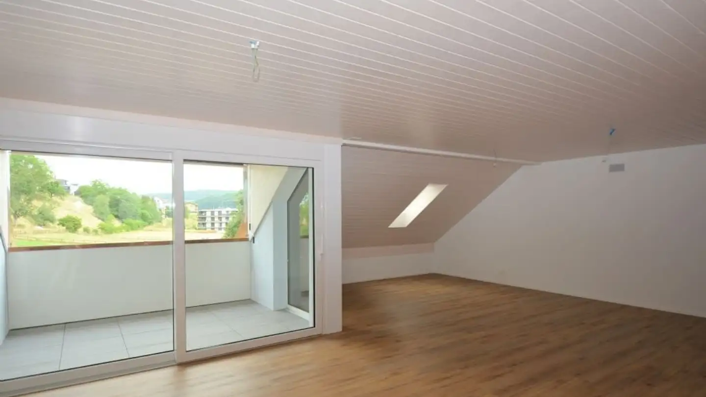 Wohnung mieten - Hengertstrasse 4, 5426 Lengnau AG - Foto 2