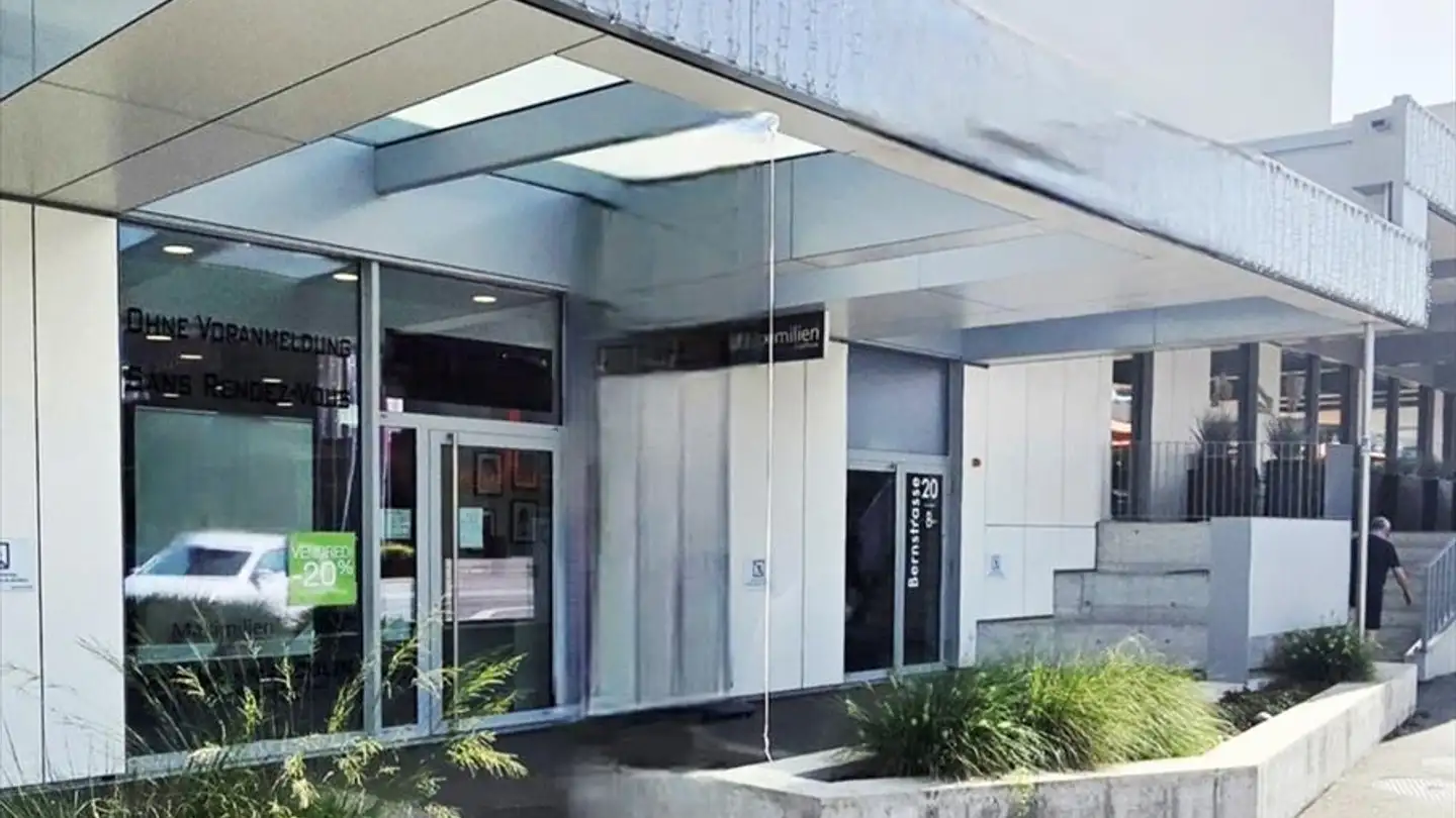 Commercial for rent - 3280 Murten