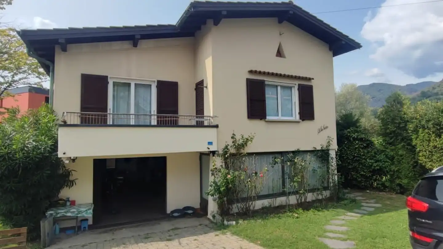 Single house for sale - Via Spinee, 6833 Vacallo