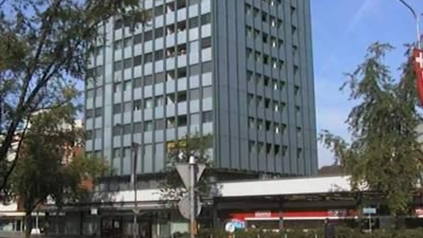 Indoor motorbike parking space for rent - Alberich Zwyssigstrasse, 5430 Wettingen