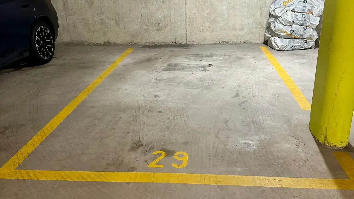 Underground parking space for rent - Lättenstrasse 8, 5436 Würenlos