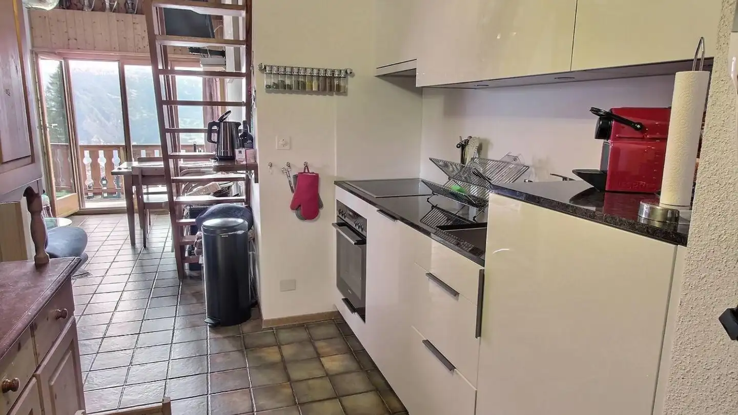 Apartment for rent - Rue Des Bochonès 11, 1972 Anzère - Photo 4