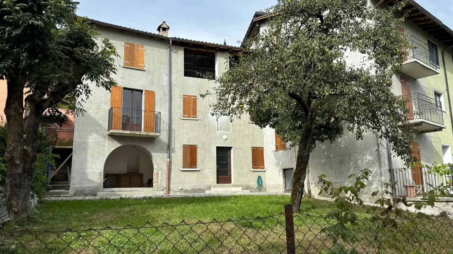 Apartment for rent - Via Angelo Tamburini 10, 6986 Miglieglia