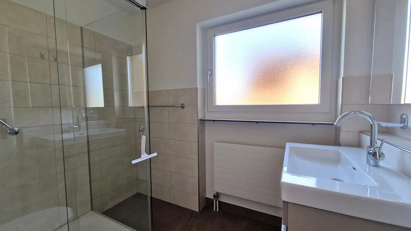 Wohnung mieten - Roggenbüel 3, 8193 Eglisau - Foto 2