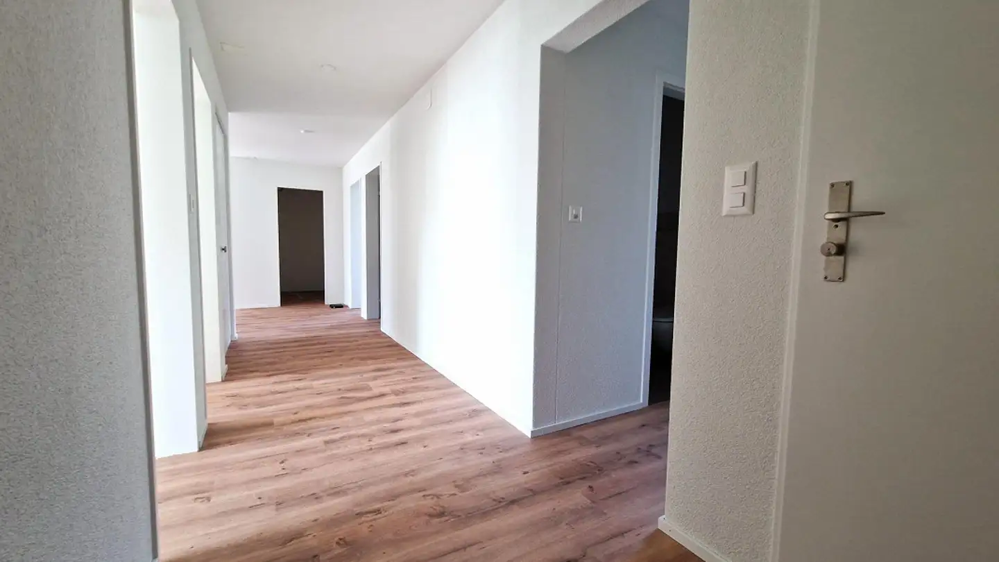 Wohnung mieten - Roggenbüel 3, 8193 Eglisau - Foto 3