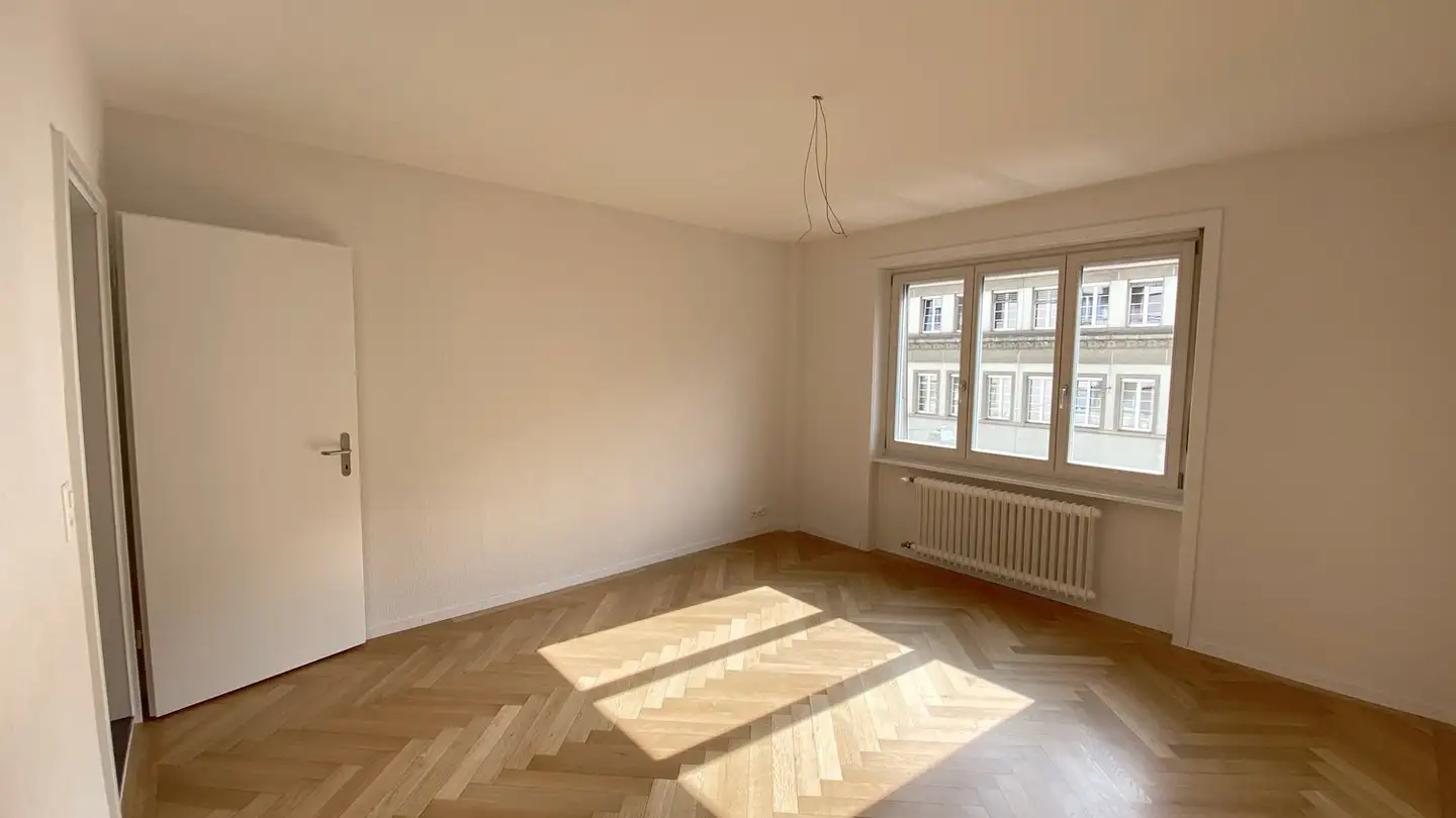 Apartment for rent - Place De La Gare / Bahnhofplatz 3, 2502 Biel/Bienne - Photo 4