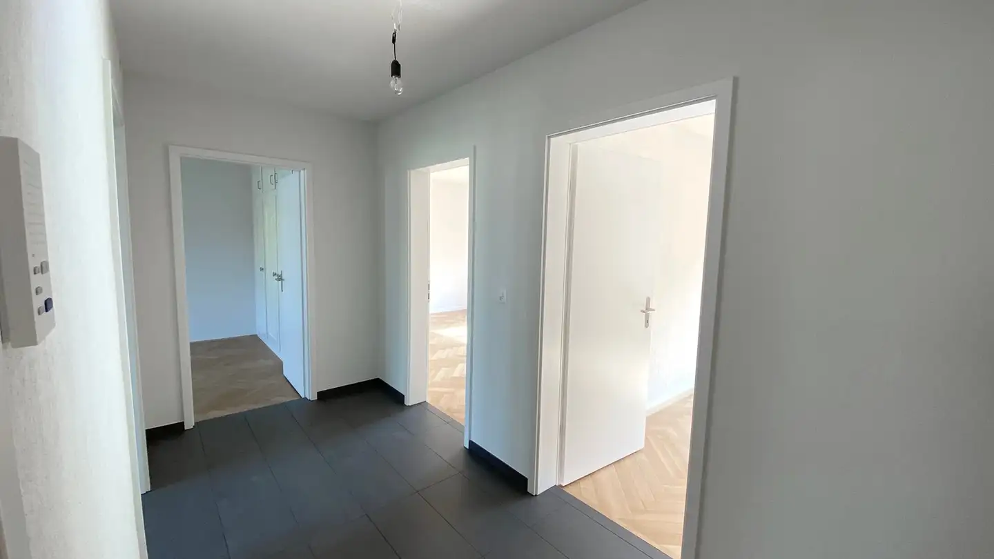 Apartment for rent - Place De La Gare / Bahnhofplatz 3, 2502 Biel/Bienne - Photo 2