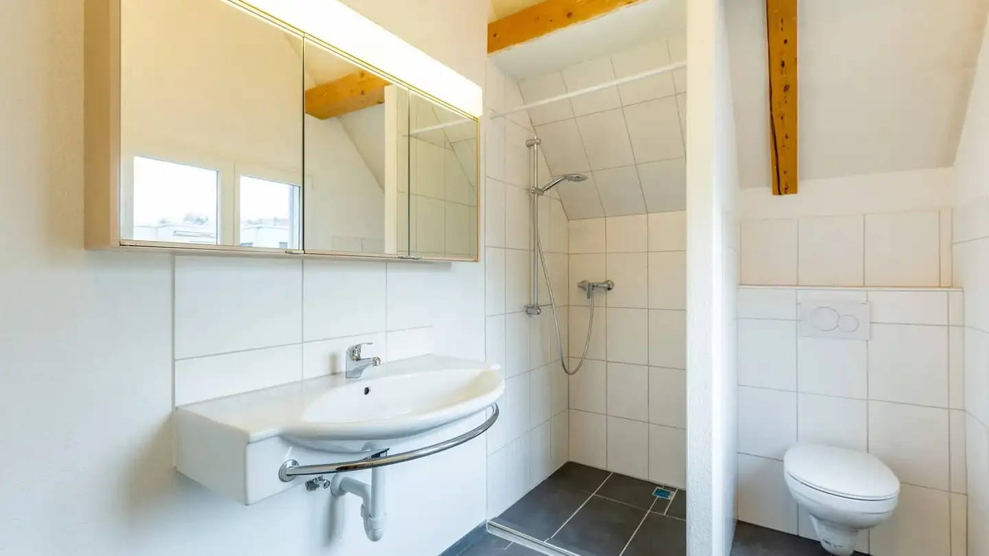 Casa bifamiliare in affitto - Bolsternstrasse 10, 8483 Kollbrunn - Foto 4