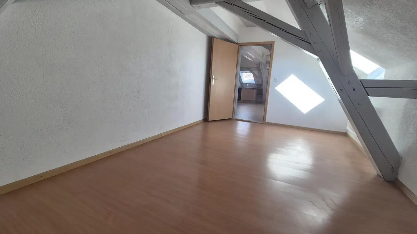 Appartement à louer - 1510 Syens