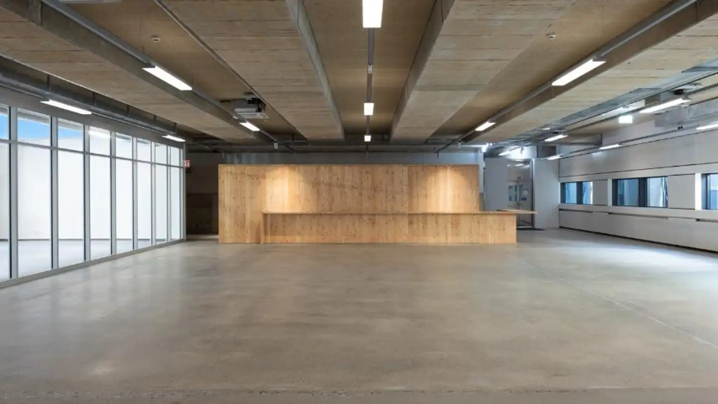 Commercial for rent - Piazza Grande 3, 6600 Locarno