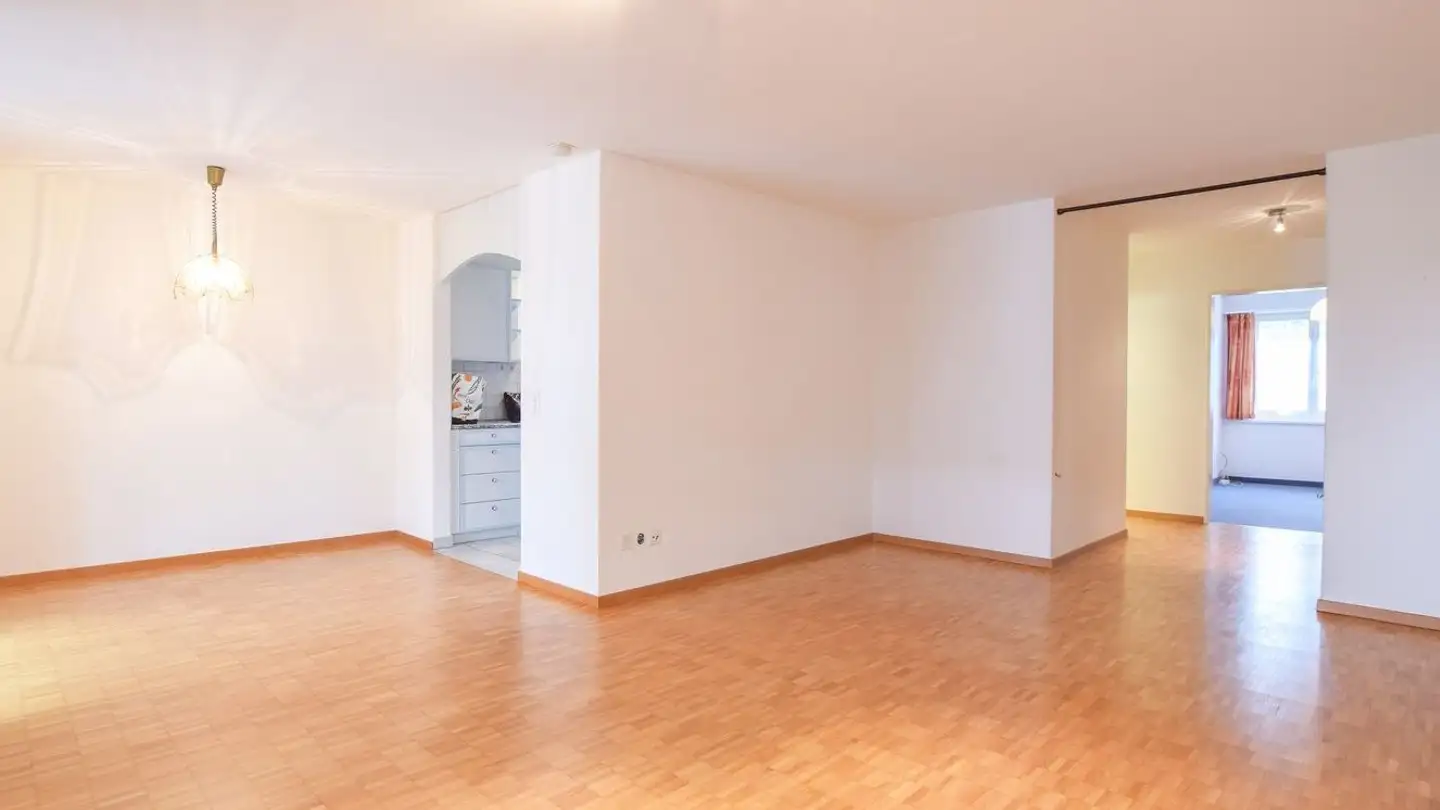 Appartement à louer - Tüfiwis 3, 8332 Russikon