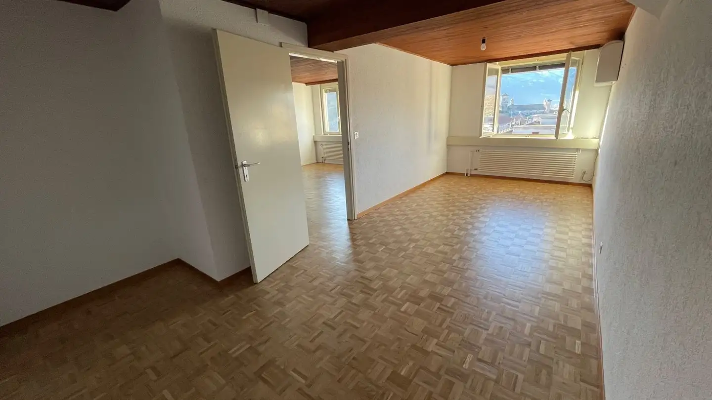 Apartment for rent - Viale Stazione, 6500 Bellinzona - Photo 2