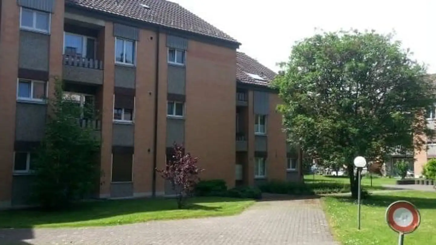 Dachgeschosswohnung mieten - Zielackerstrasse 25, 8304 Wallisellen - Foto 2