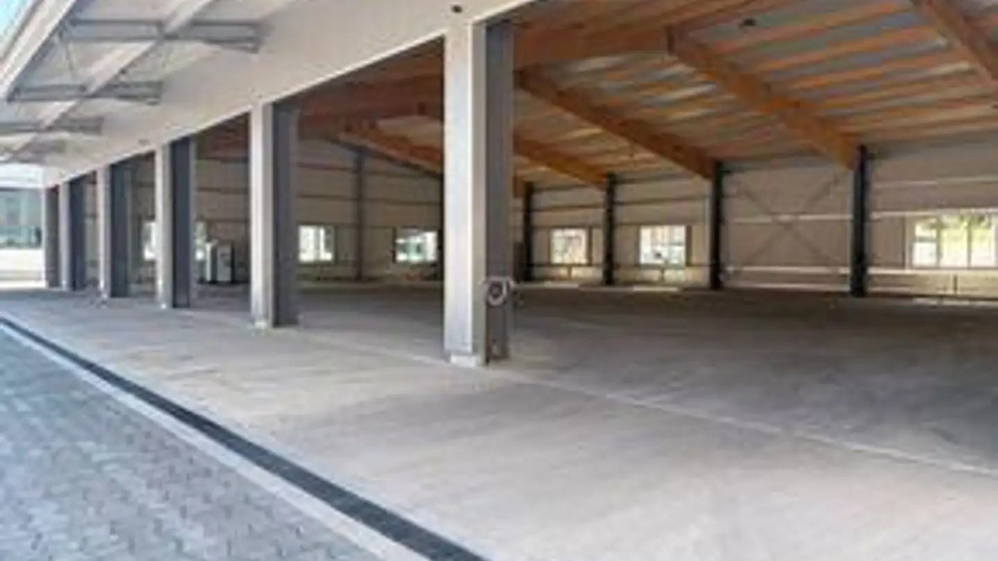 Commercial à louer - Büttenbergweg 15, 2542 Pieterlen - Photo 2